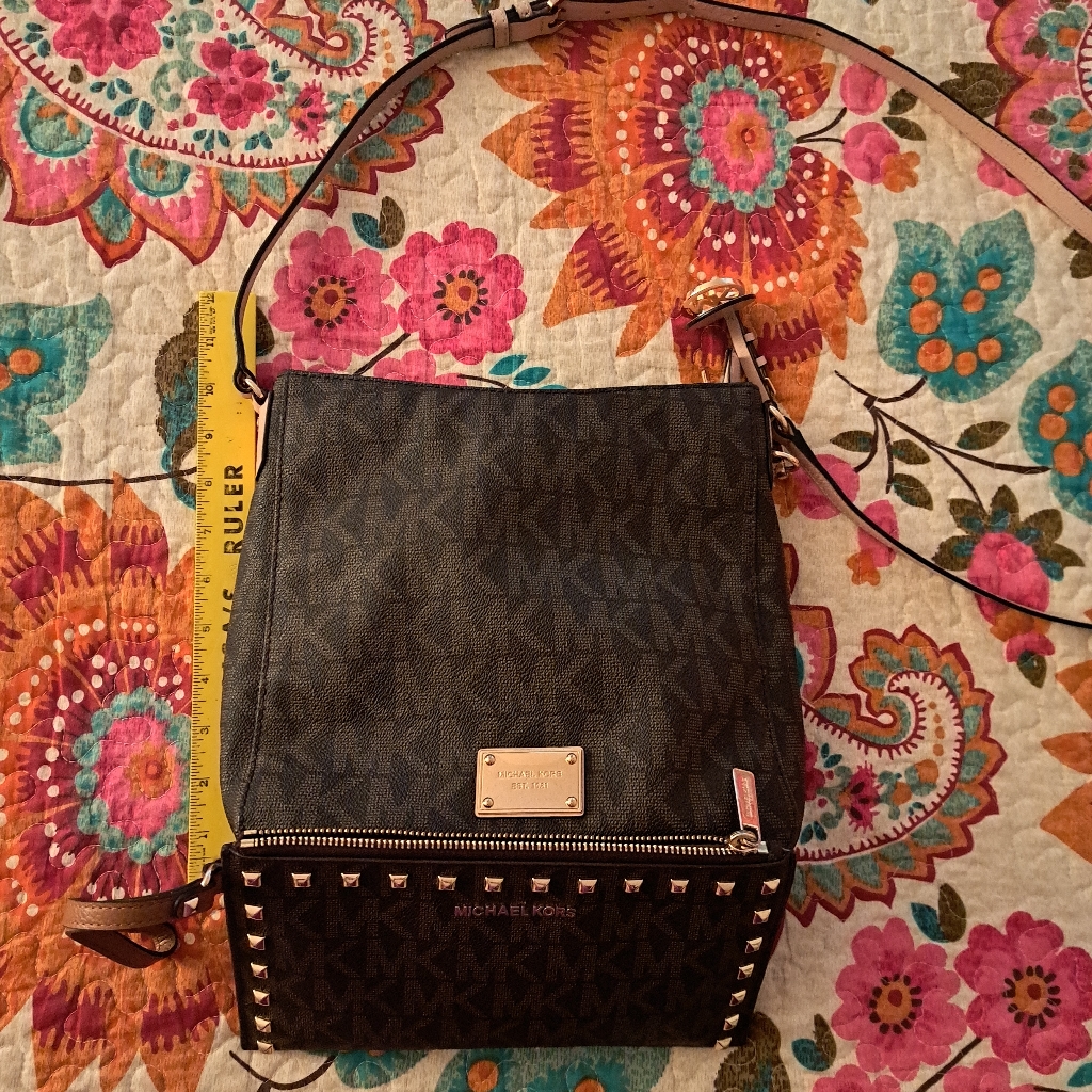 Michael Kors Handbag And Wristlet